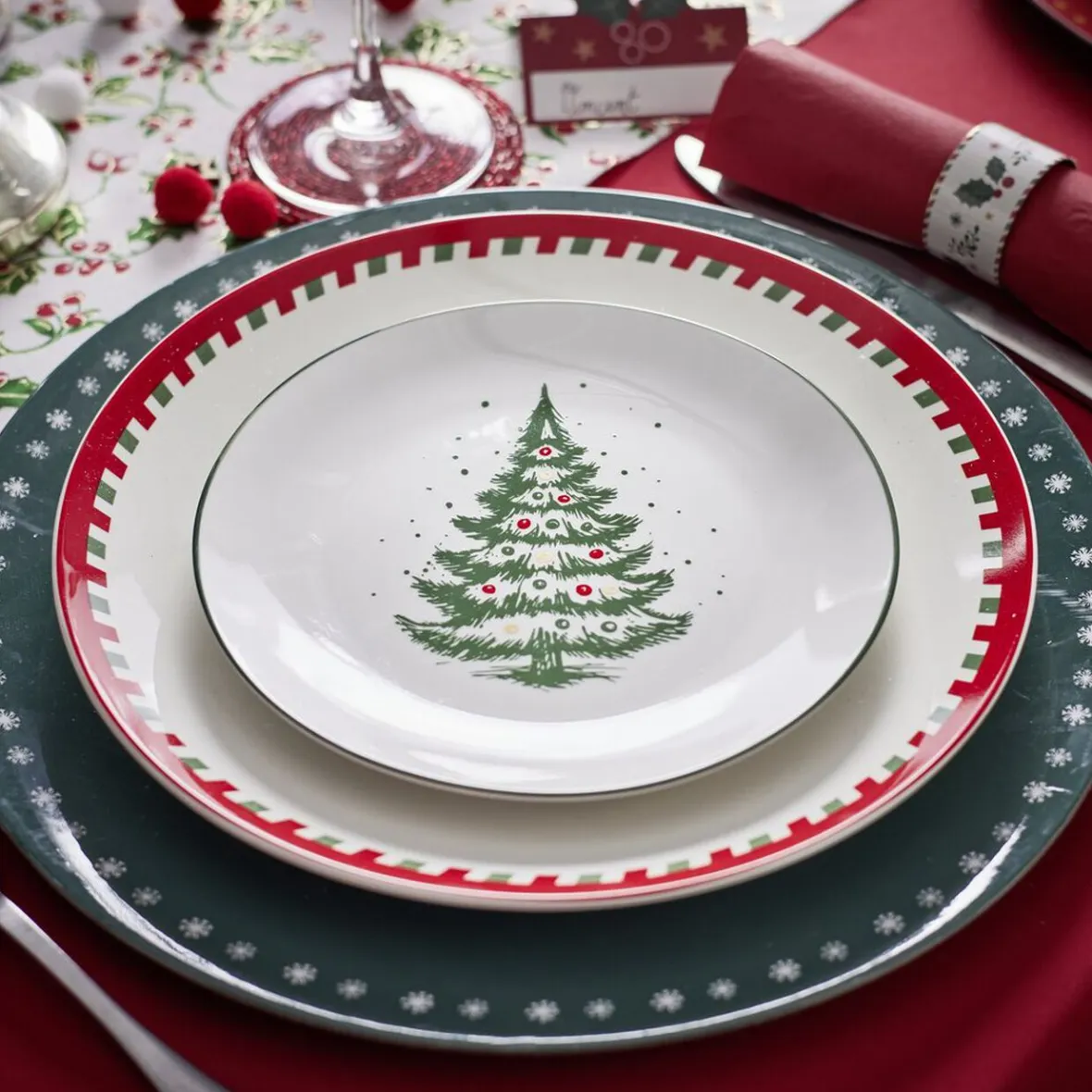 Vaisselle Et Accessoires De Table<Gifi Assiette à dessert porcelaine blanche motif sapin de Noël Ø19cm