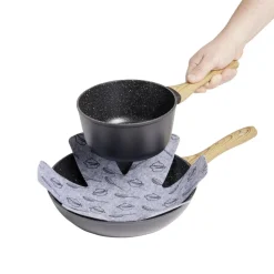 Cuisson<Gifi Lot de 3 protège-poêles Ø38cm polyester noir ou gris