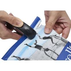 Préparation Culinaire<Gifi Pince multifonction 6en1 ouvre bouteille et bocal noir et rouge
