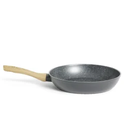 Cuisson<Gifi Poêle tous feux dont induction aluminium noir Ø28cm