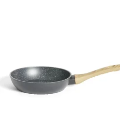 Cuisson<Gifi Poêle tous feux dont induction aluminium noir Ø20cm