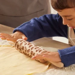 Préparation Culinaire<Gifi Rouleau à pâtisserie en bois gravé décor Noël Ø5x35cm